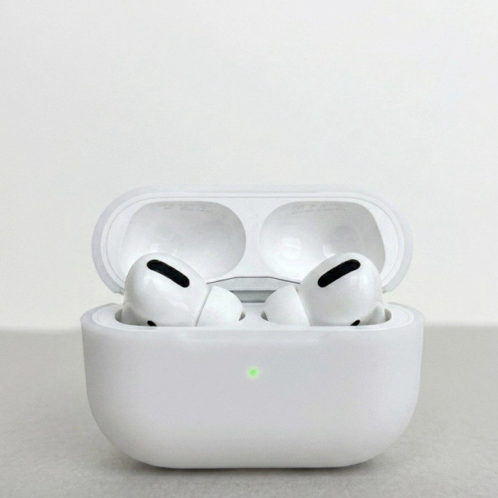Силиконовый чехол для наушников pods Pro 3 (Белый)