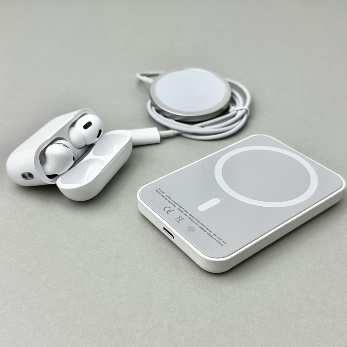 Комплект Y50 Ultra 13в1 - Watch Ultra / Air Pro 2 / Power Bank / MagSafe / 4 ремінці / захисний чохол (Чорний)