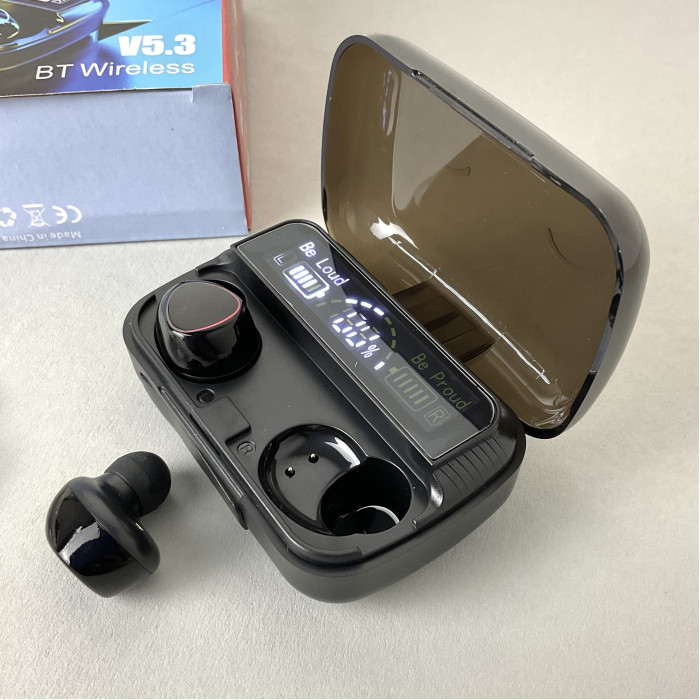 Беспроводные наушники M10 series, Digital Indicator, Smart Case (Черные)