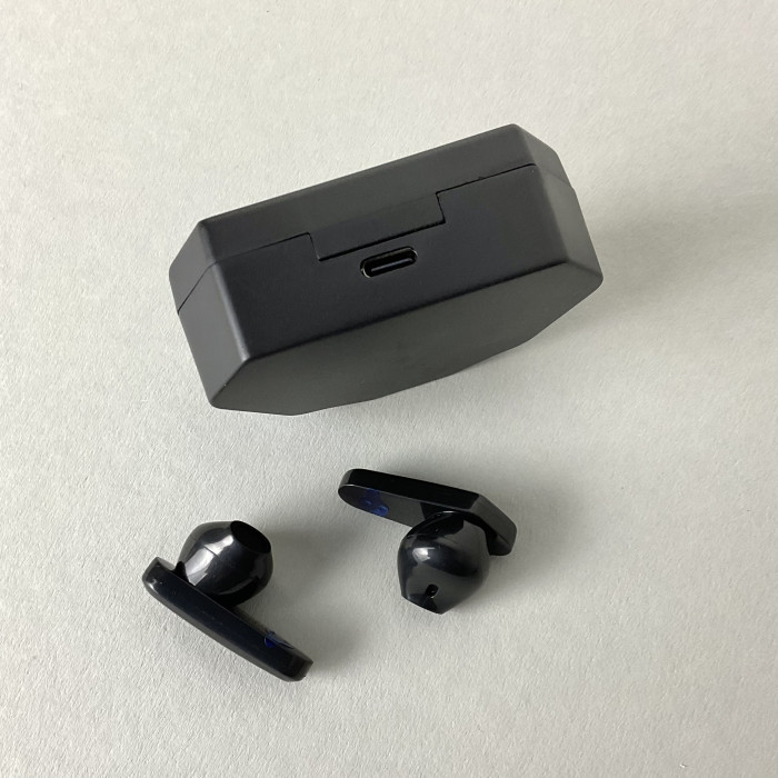 Бездротові навушники X15 series, Gaming EarBuds , Smart Case (Чорний)